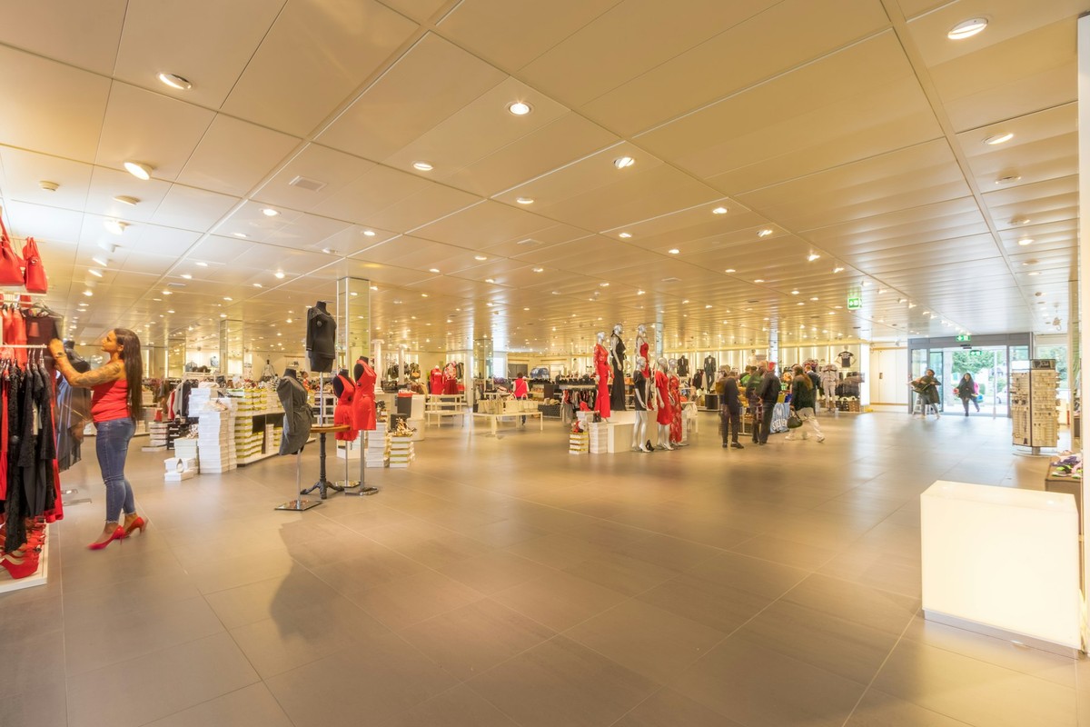 Retail Hub Experience